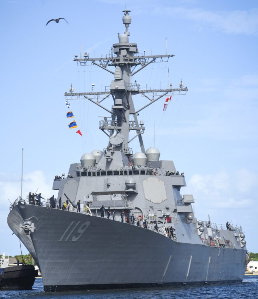 DDG 119 USS Delbert D Black 010 1