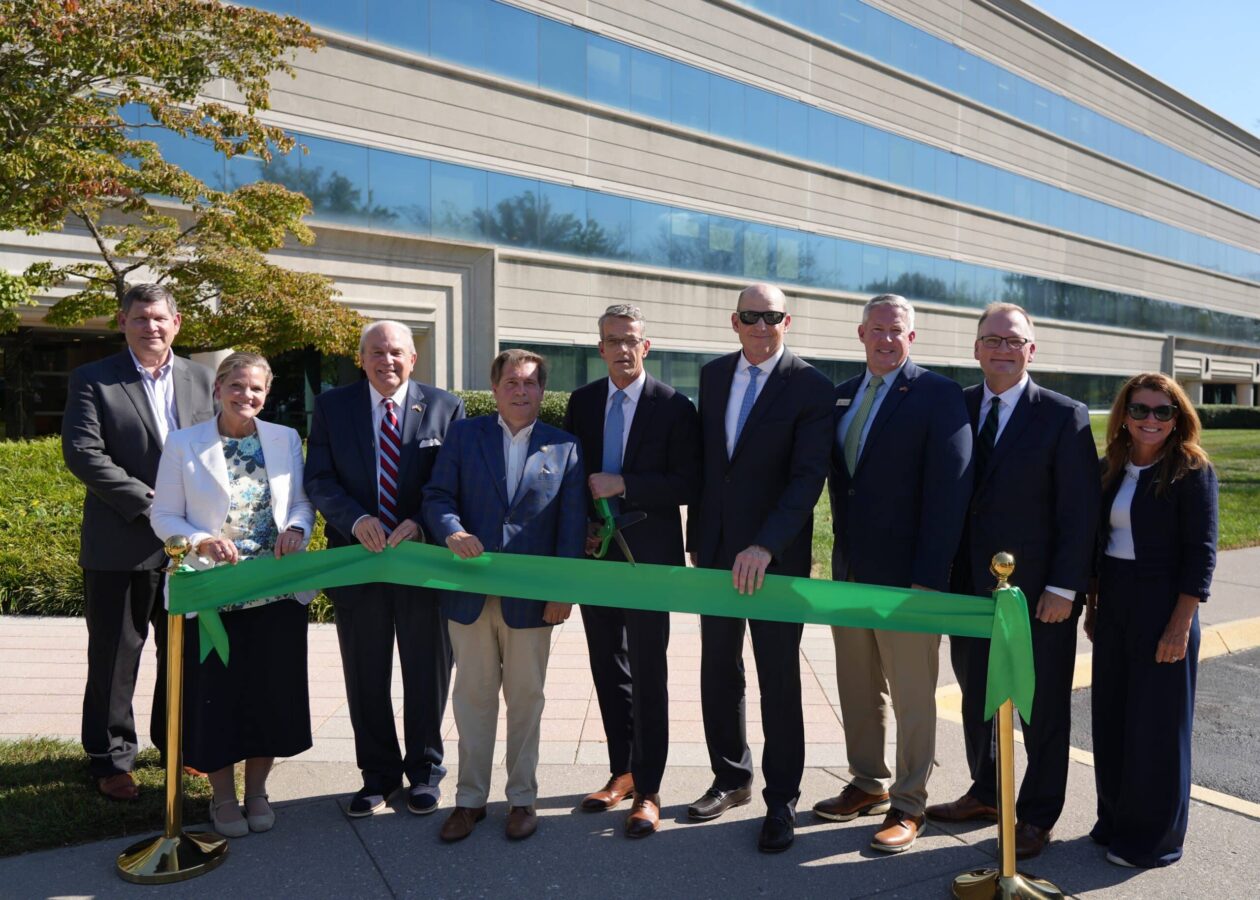 Ribbon Cutting at Amentum's Global Nuclear HQ